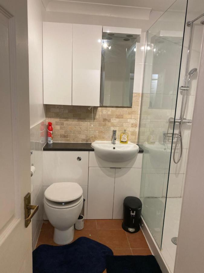 Paradise Luxury Apartment อ็อกซ์ฟอร์ด ภายนอก รูปภาพ